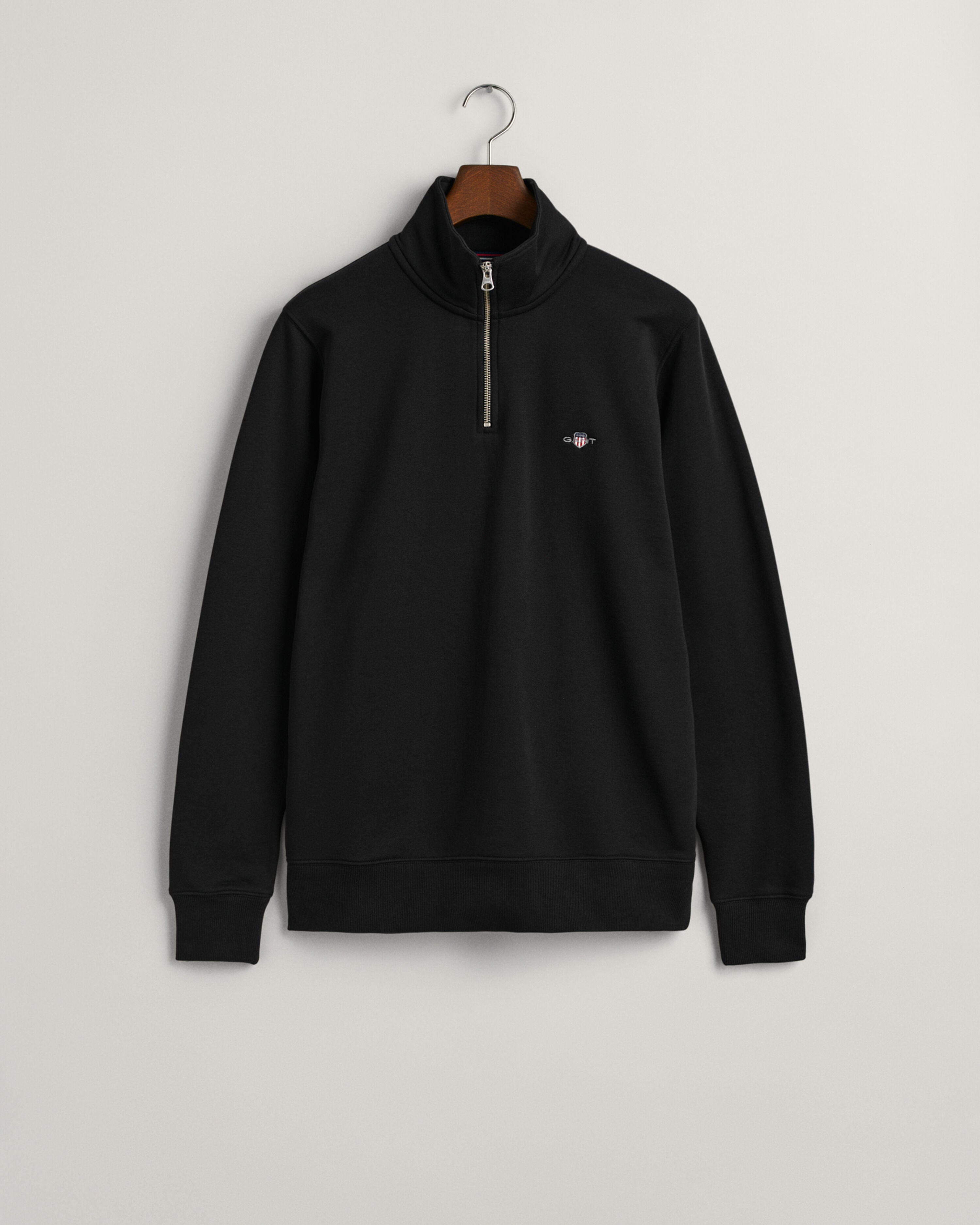 Gant Reg Shield Half Zip Sweatshirt